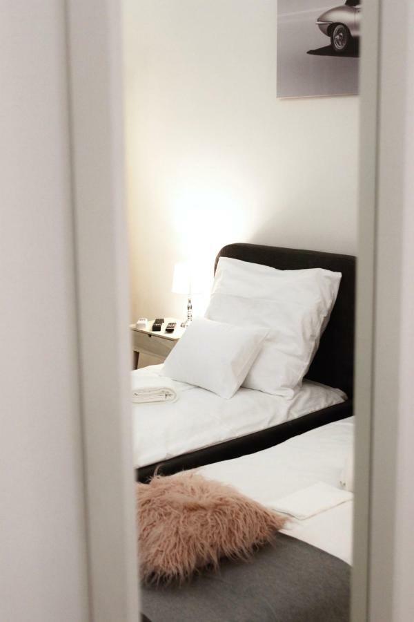 City Center Apartman - Weidlich Palace - มิชโคลซ์ ภายนอก รูปภาพ